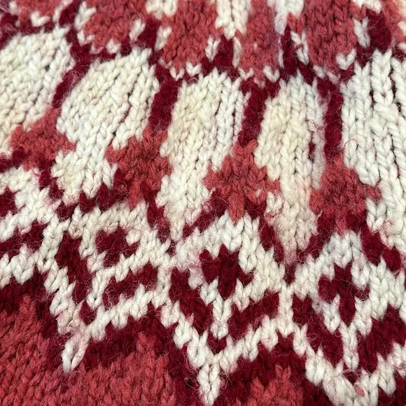 Hand Knit Sweater - Picture 2 of 10